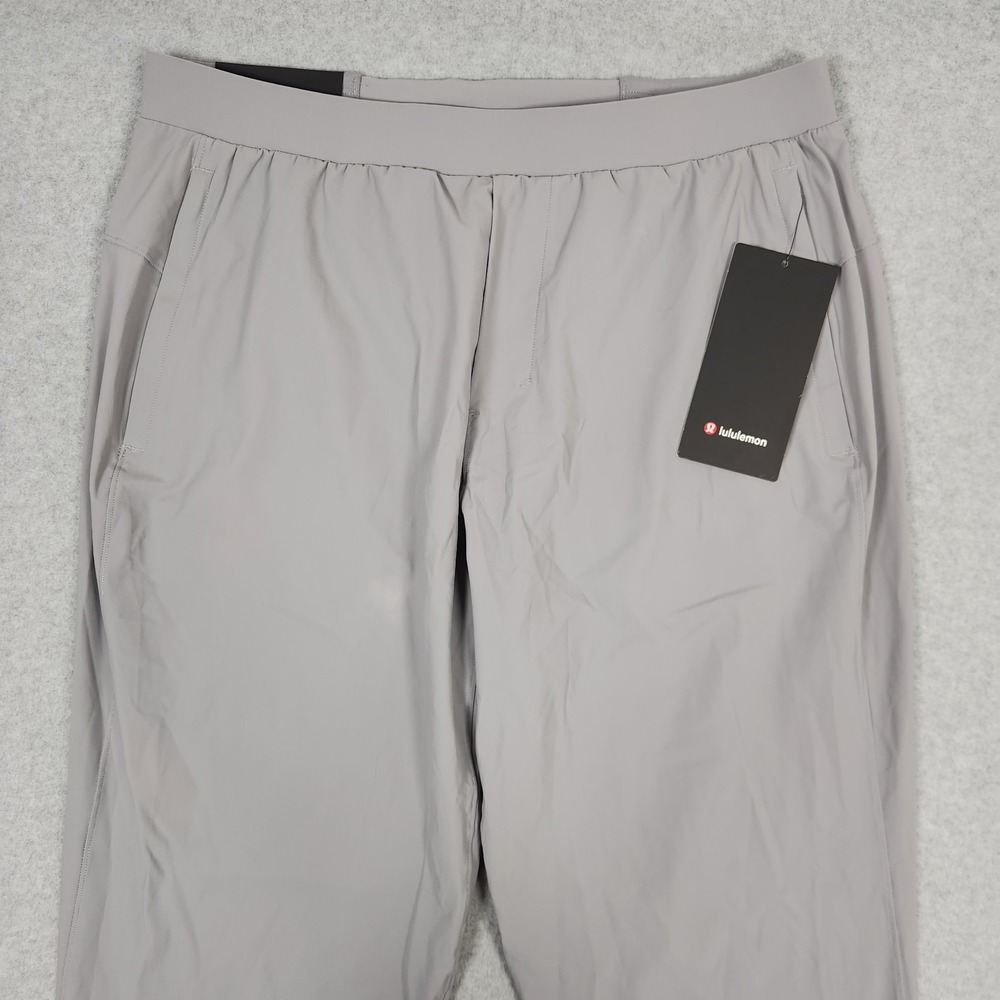 Lululemon Surge Jogger Mens Large Gray Silver Tapered Reflective LM5956S NEW